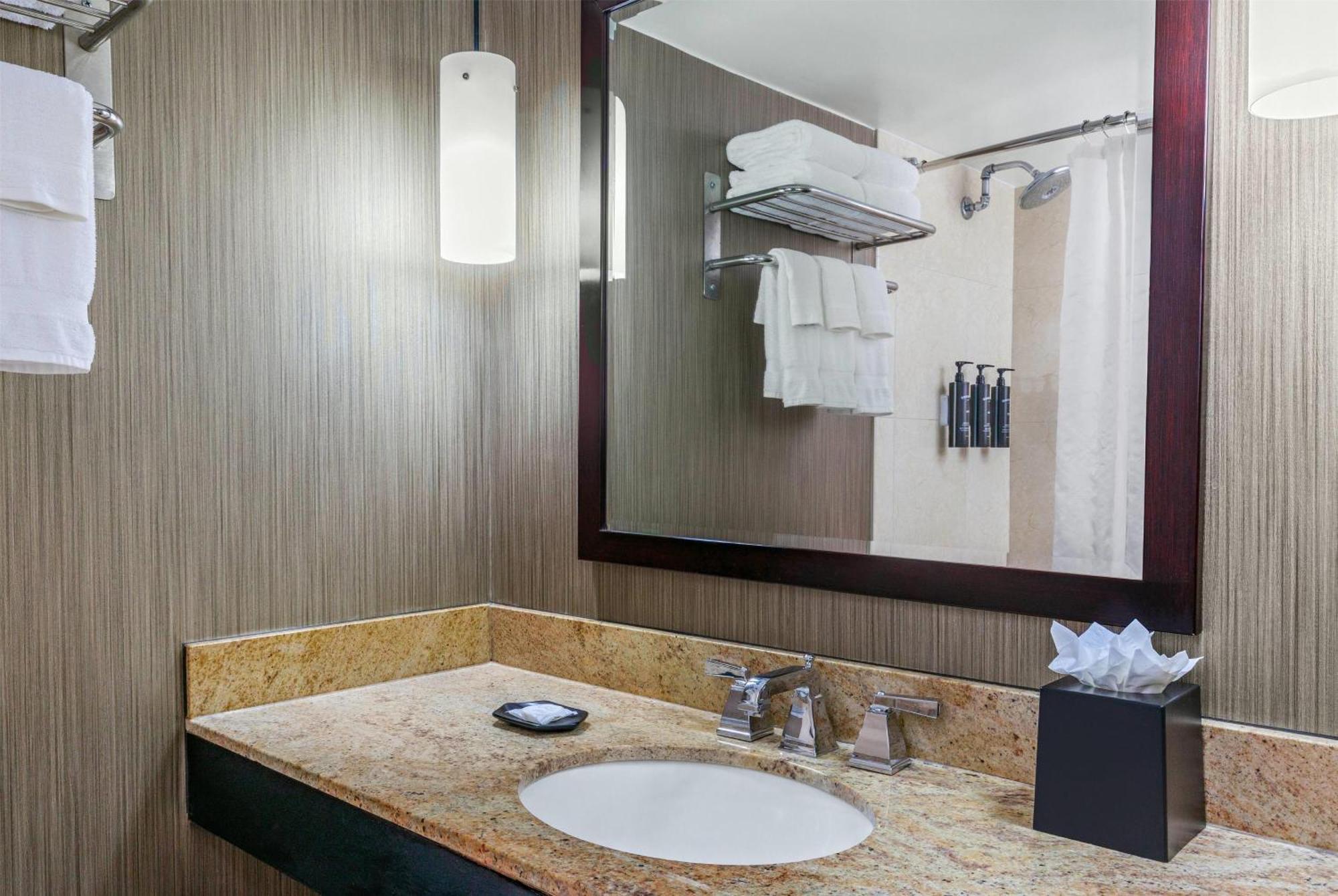 Courtland Grand Hotel, Trademark Collection By Wyndham Hotel Atlanta